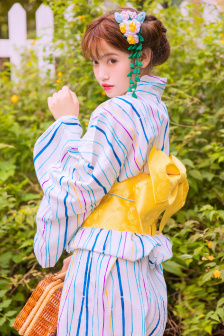 妈妈开始拒绝最后服从的句子